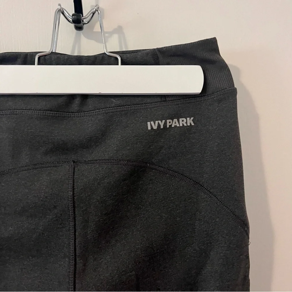 Ivy Park Capri Leggings Small Gray